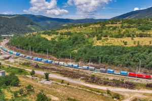 Copyright - CER Photo Contest: Denis Grigorov