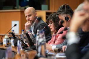 Debate_WEB-125