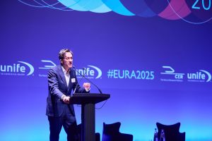 Photo credit: Plas / CER UNIFE